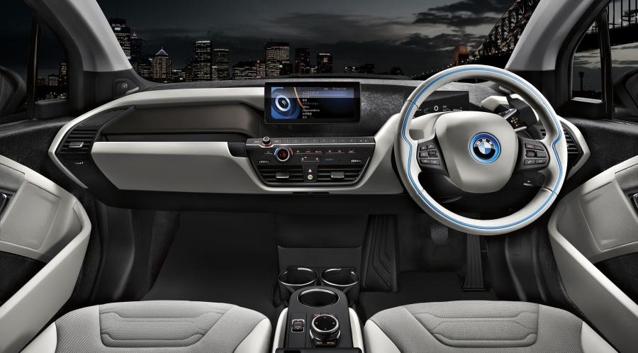  BMW i3 Carbonight 2016 года  (JP) (фото 3 из 3)